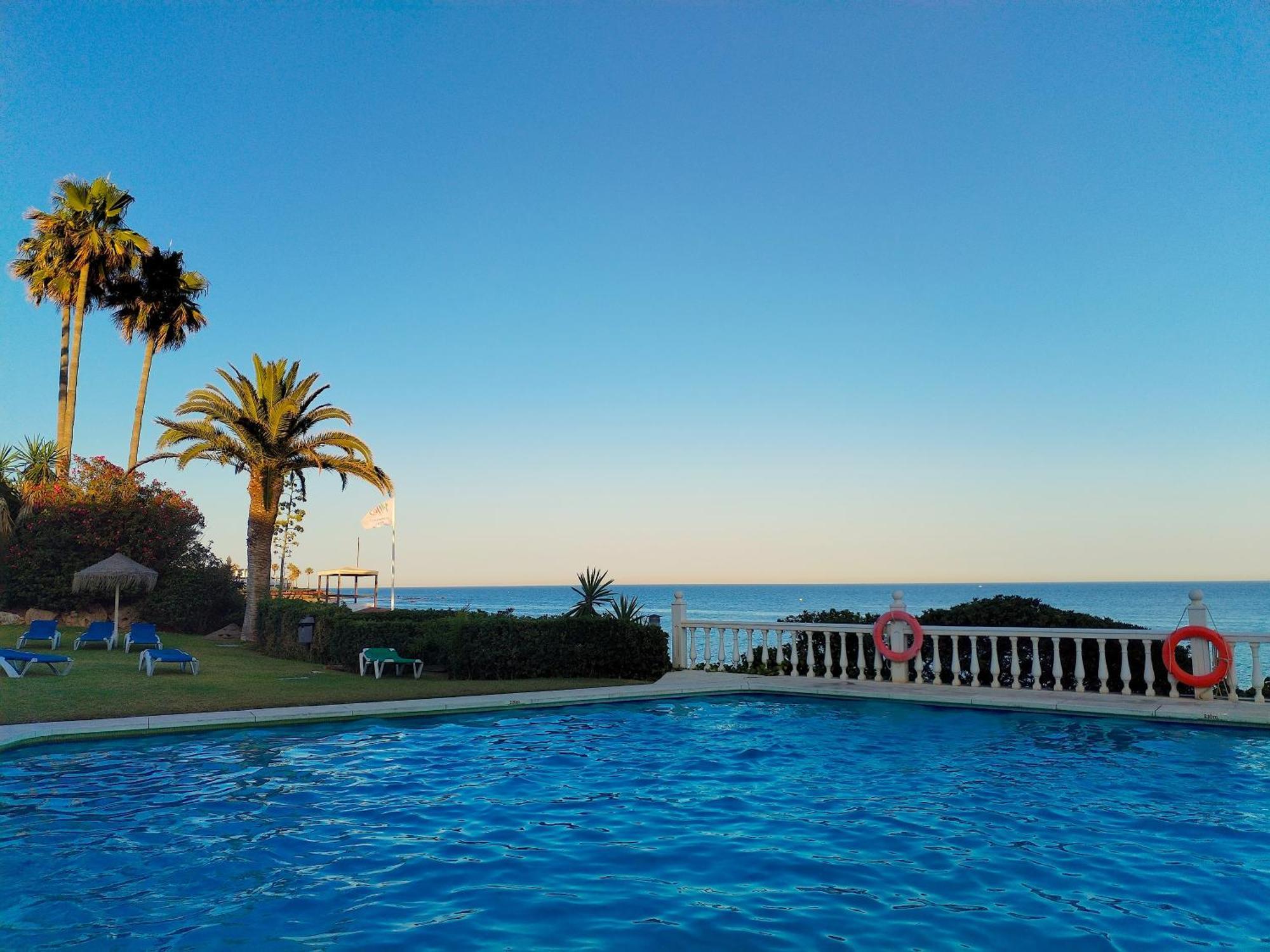 Casa Mar Apartamento Front Beach Con Wifi, Piscina, Padel Y Tenis - Lubina Del Sol Sitio de Calahonda ภายนอก รูปภาพ
