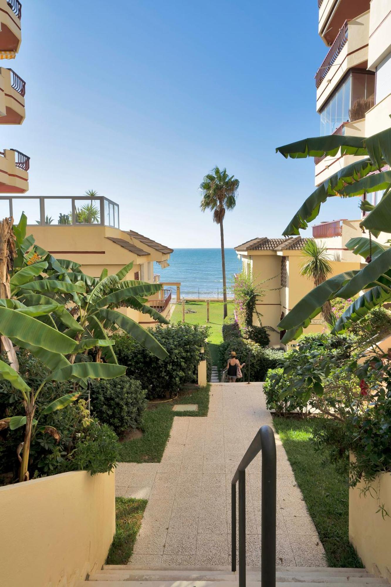 Casa Mar Apartamento Front Beach Con Wifi, Piscina, Padel Y Tenis - Lubina Del Sol Sitio de Calahonda ภายนอก รูปภาพ
