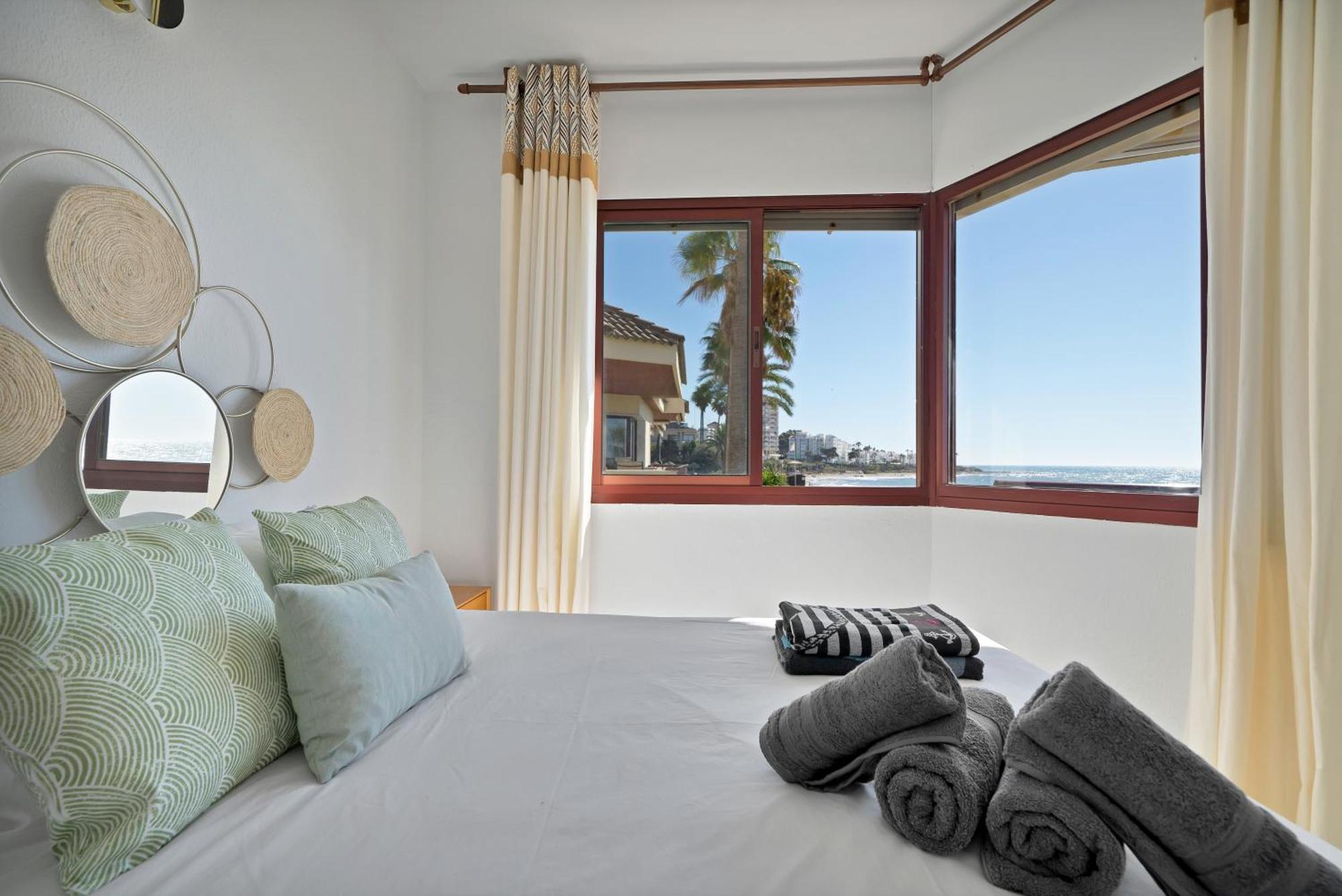 Casa Mar Apartamento Front Beach Con Wifi, Piscina, Padel Y Tenis - Lubina Del Sol Sitio de Calahonda ภายนอก รูปภาพ
