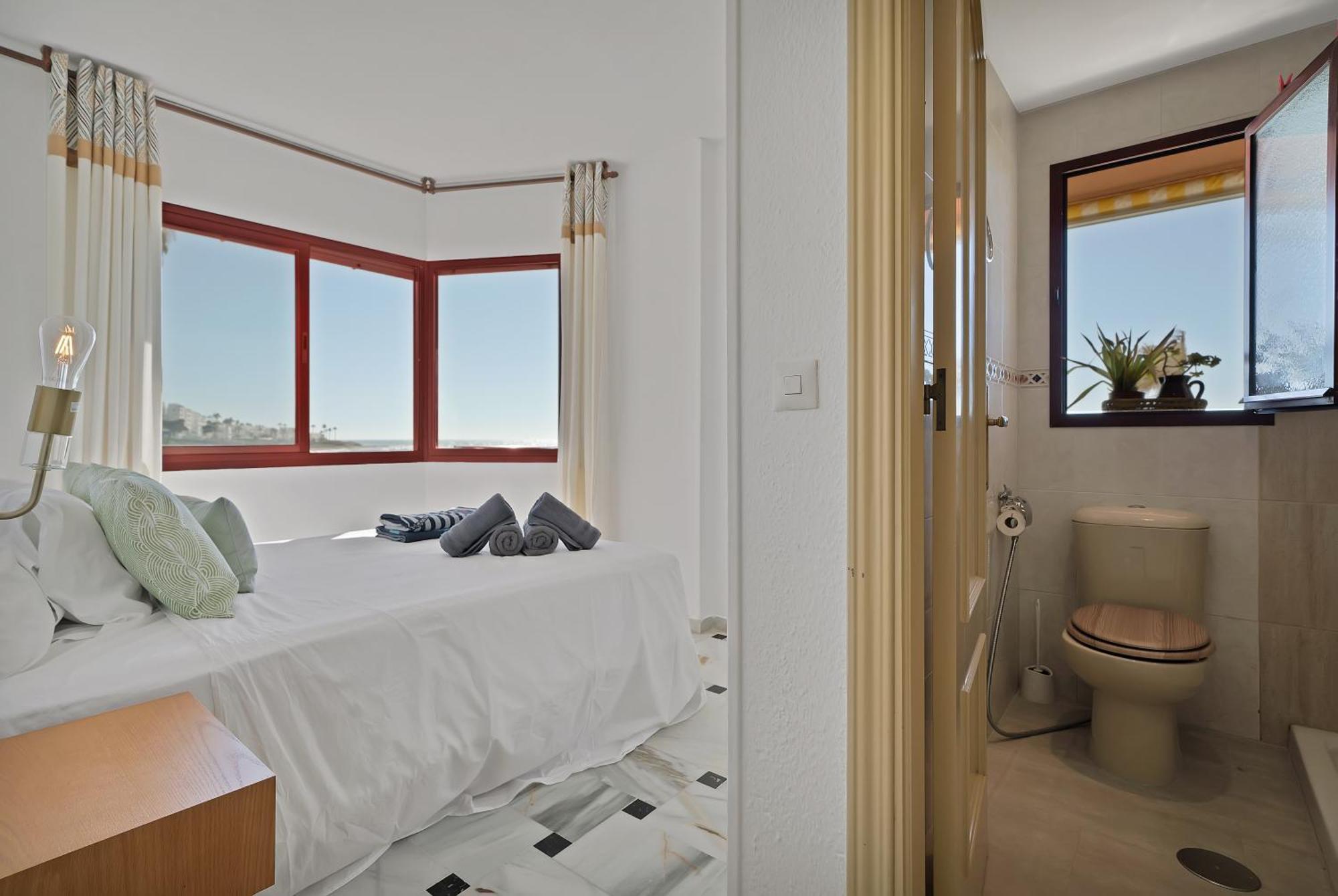 Casa Mar Apartamento Front Beach Con Wifi, Piscina, Padel Y Tenis - Lubina Del Sol Sitio de Calahonda ภายนอก รูปภาพ